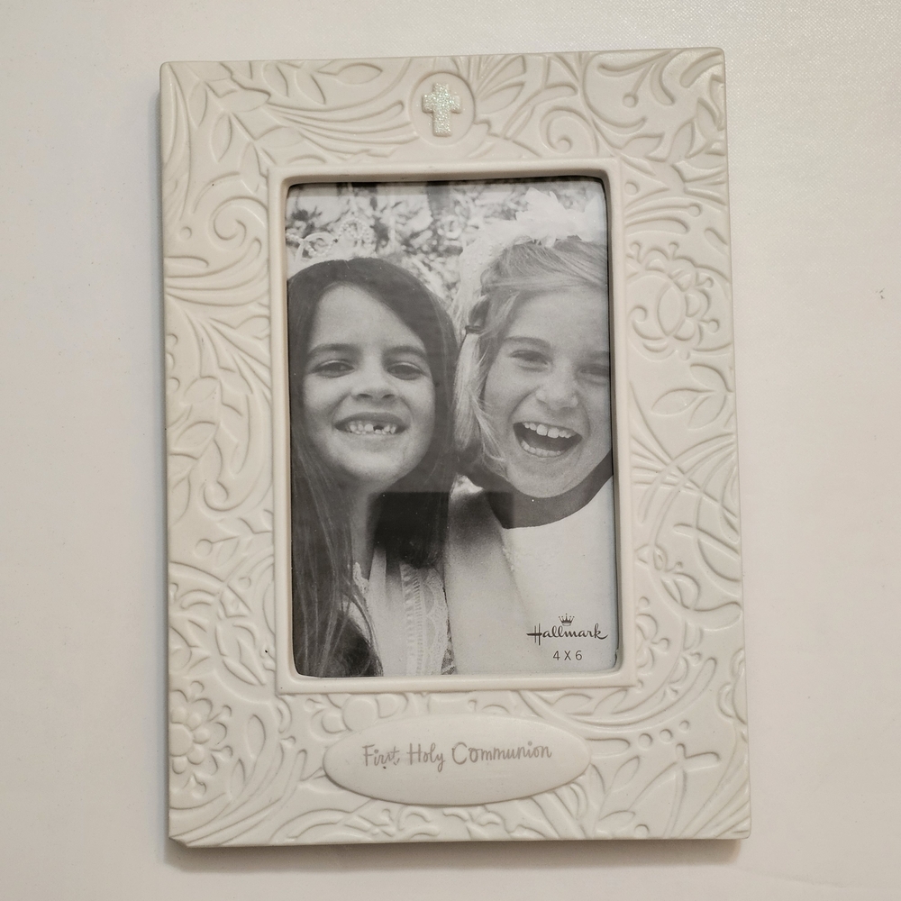 Hallmark “First Holy Communion” 4x6 Picture Frame – White Embossed Ceramic
